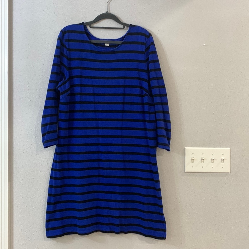 Ladies Old Navy Size L Sapphire Blue w/Black Stripes Dress.